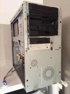 4|5: Highlighting cutouts required for buttons and the SD etender.